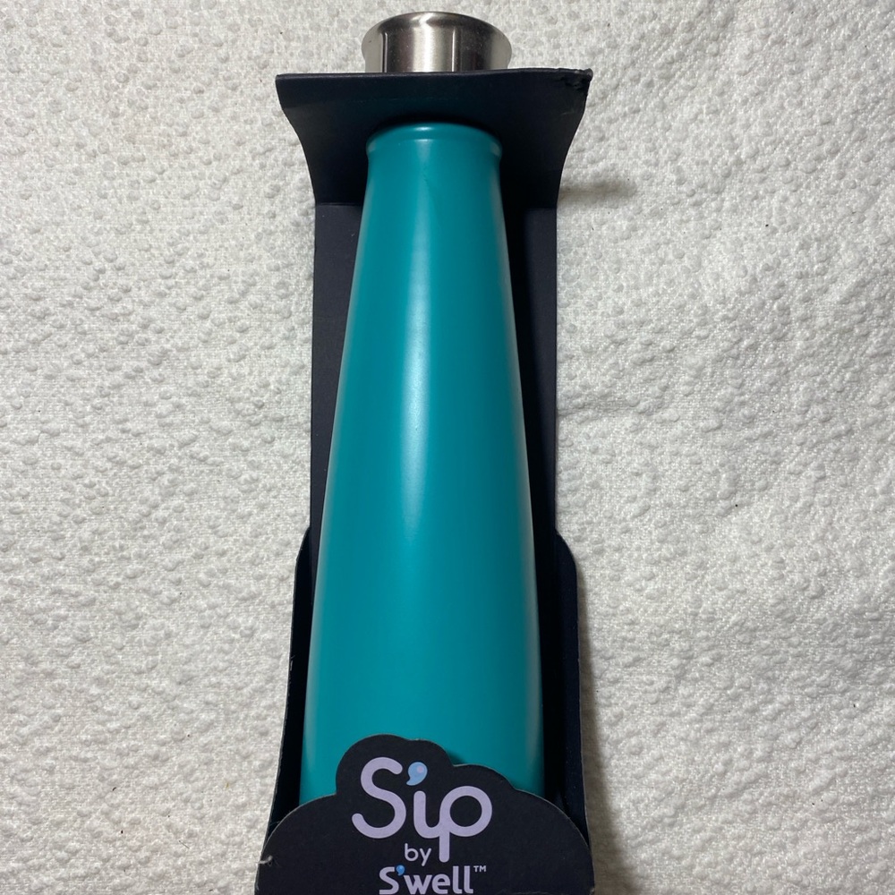 Sip by S'well Teal Water Bottle